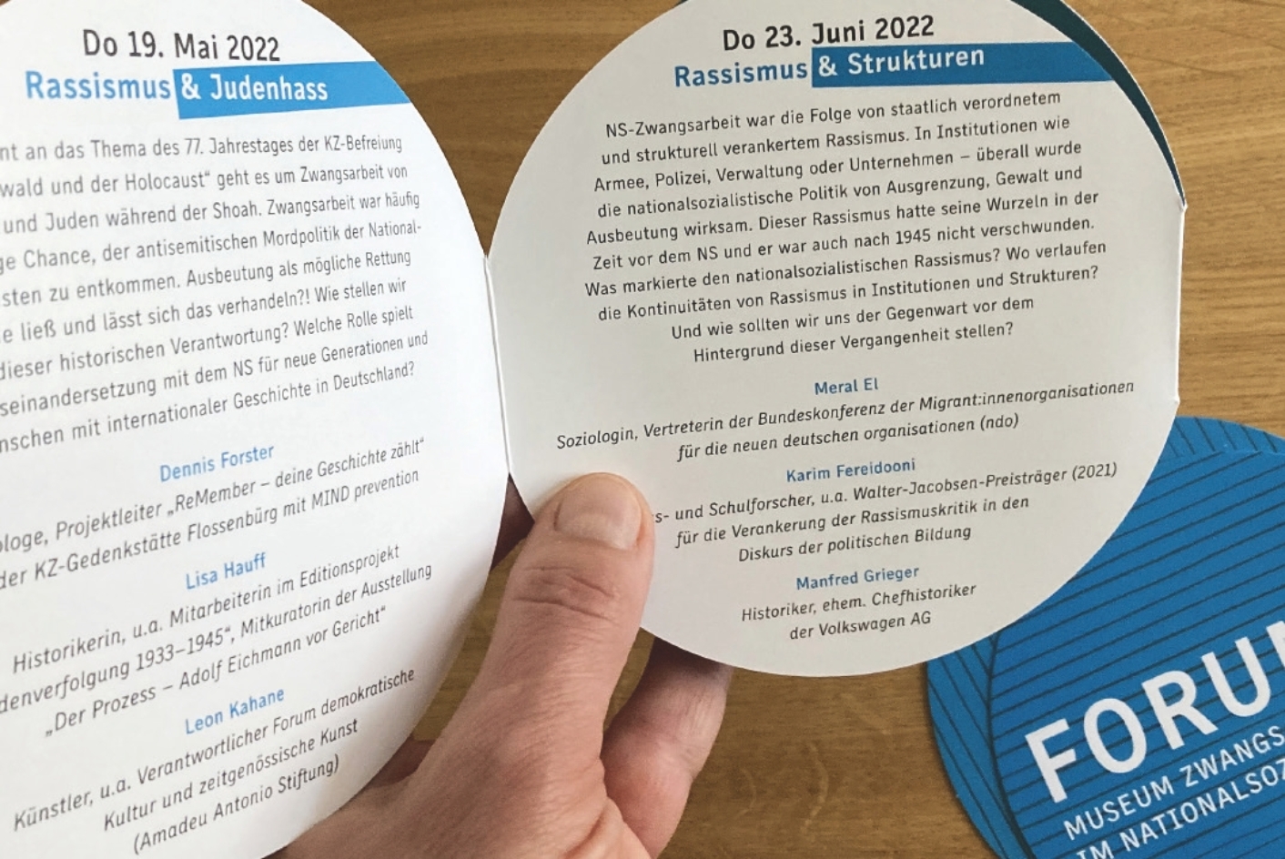 Informationsmaterial für "In Gesellschaft"