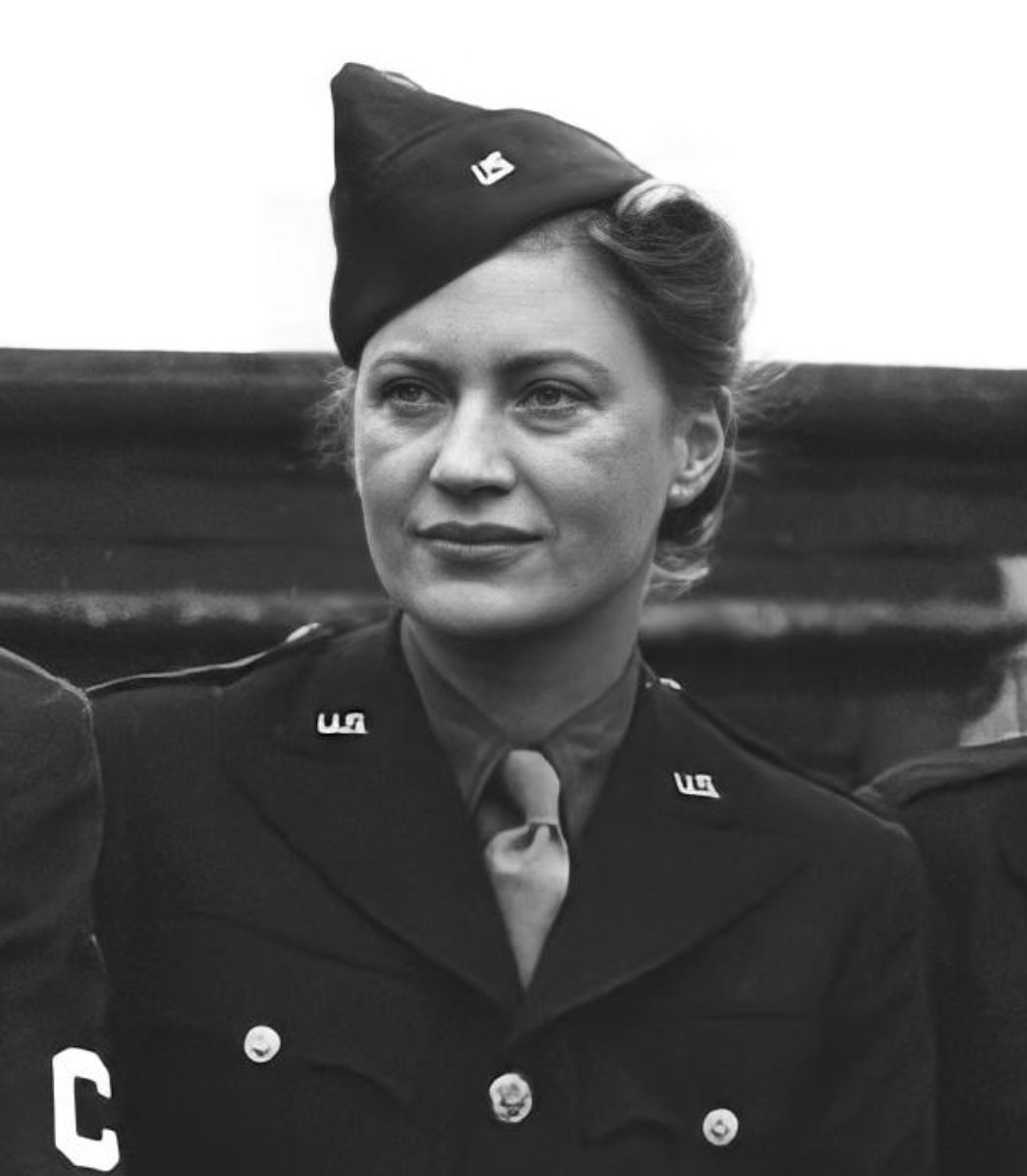  Female war correspondent Lee Miller who covered the U.S. Army in the European Theater during World War II (U.S. Army Center of Military History)