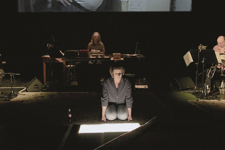 Performance in einem Theater