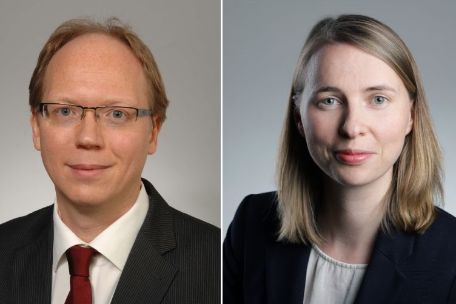 Die Abbildung zeigt eine Collage bestehend aus zwei Portraitfotos. Links zu sehen, ist Kartsen Uhl. Das rechte Bild zeigt Anett Dremel.